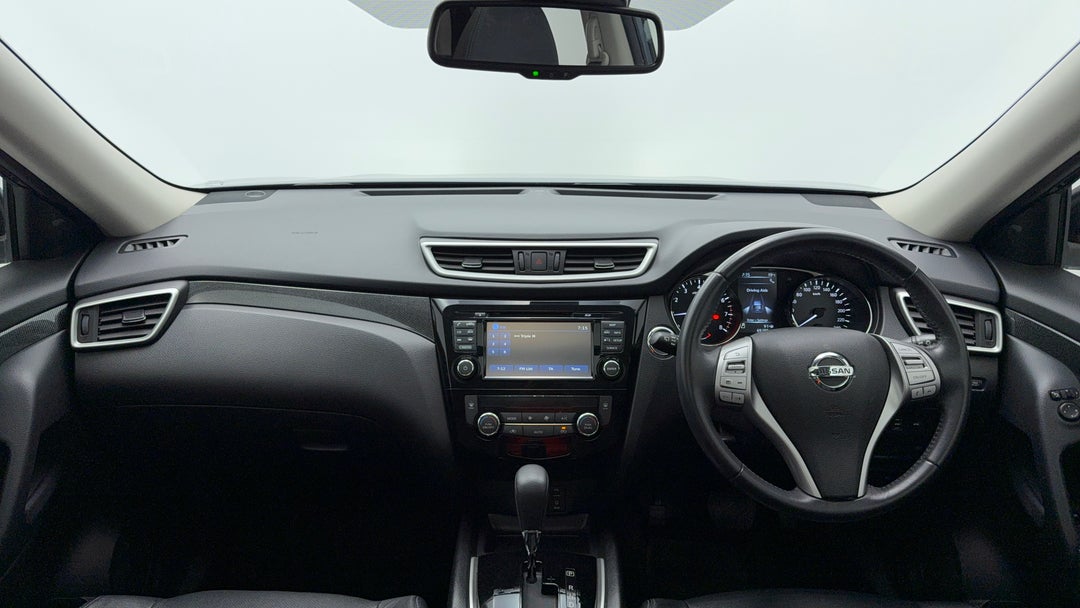 2017 Nissan X-trail Ti (4x4), Automatic, 69188 km, Dashboard View
