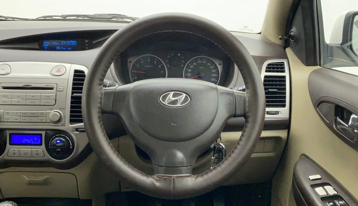 2011 Hyundai i20 MAGNA 1.2, Petrol, Manual, 53,952 km, Steering Wheel Close Up