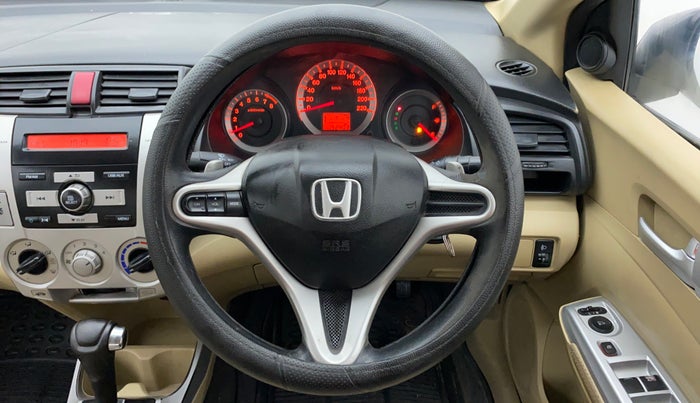 2010 Honda City V AT, Petrol, Automatic, 1,52,381 km, Steering Wheel Close Up