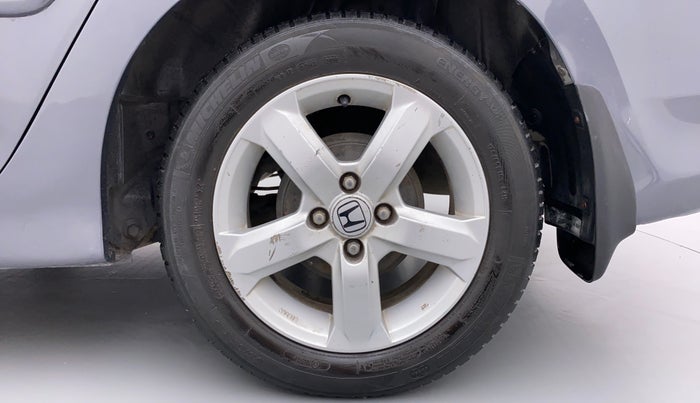 2010 Honda City V AT, Petrol, Automatic, 1,52,381 km, Left Rear Wheel
