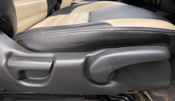 2019 Honda Jazz 1.2 VX AT, Petrol, Automatic, 6,101 km, Driver Side Adjustment Panel