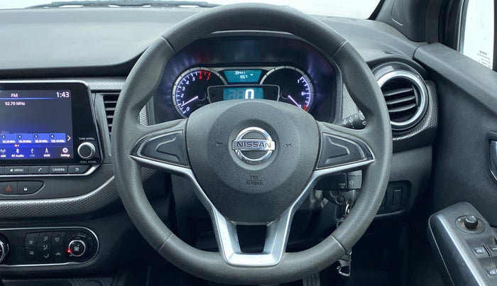 2019 Nissan Kicks XV PETROL, Petrol, Manual, 39,567 km, Steering Wheel Close Up