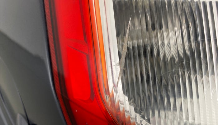 2013 Ford Figo 1.4 TITANIUM DURATORQ, Diesel, Manual, 68,997 km, Left tail light - Minor damage