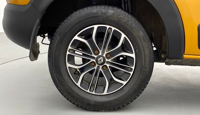 2019 Renault TRIBER 1.0 RXZ, Petrol, Manual, 27,949 km, Right Rear Wheel