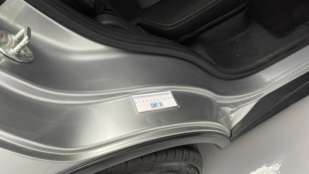 2018 Mitsubishi Outlander Ls 7 Seat (2wd), Automatic, 98394 km, Door Sills Rear RHS Dent