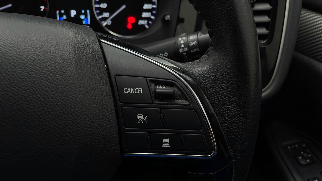 2018 Mitsubishi Outlander Ls 7 Seat (2wd), Automatic, 98394 km, Cruise Control