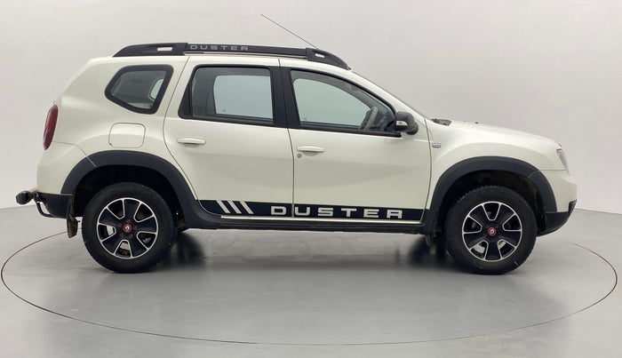 2017 Renault Duster RXS CVT 106 PS, Petrol, Automatic, 31,987 km, Right Side View