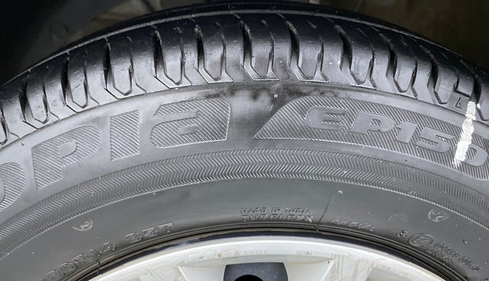 2018 Maruti Dzire VXI AMT, Petrol, Automatic, 17,657 km, Left Front Tyre Tread