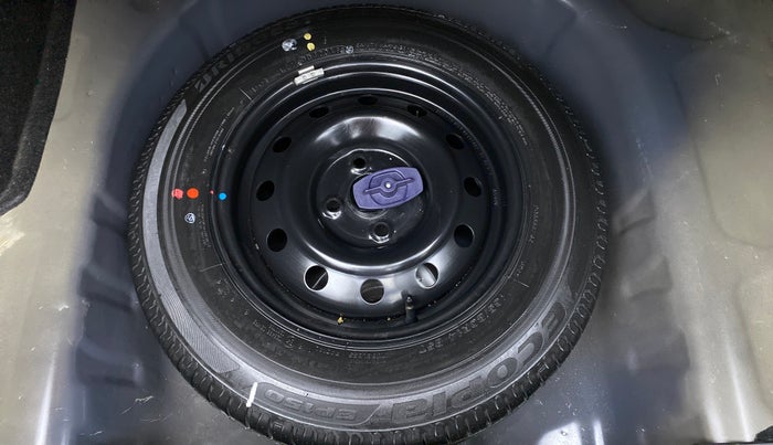 2018 Maruti Dzire VXI AMT, Petrol, Automatic, 17,657 km, Spare Tyre