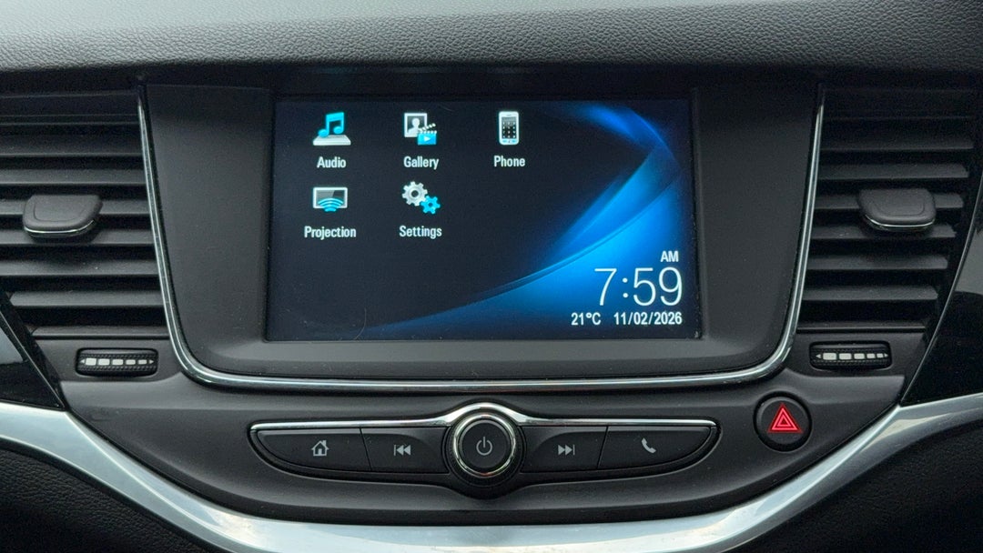 2017 Holden Astra R, Automatic, 92038 km, Infotainment System