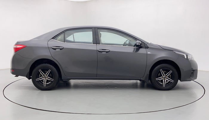 2016 Toyota Corolla Altis G AT, Petrol, Automatic, 36,622 km, Right Side