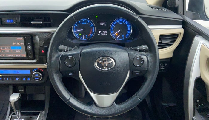 2016 Toyota Corolla Altis G AT, Petrol, Automatic, 36,622 km, Steering Wheel Close Up
