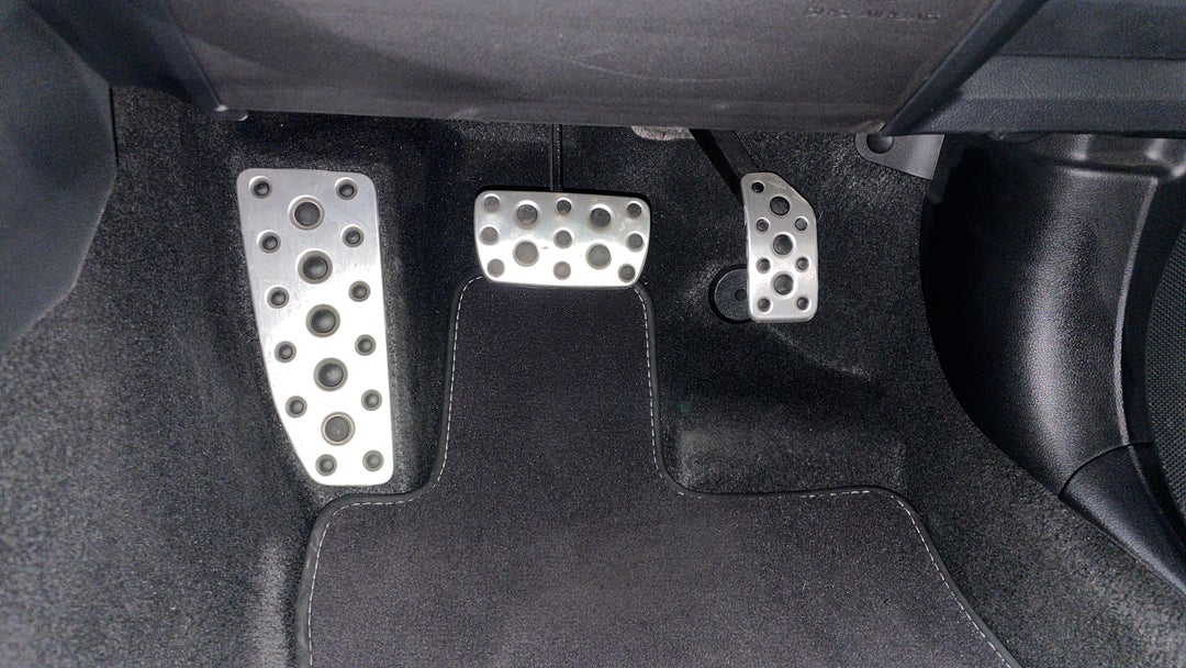 Pedals and Footmat