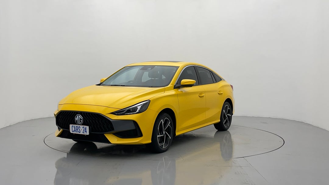 2023 MG Mg5 Essence, Automatic, 24147 km, Left Front Diagonal (45- Degree) View