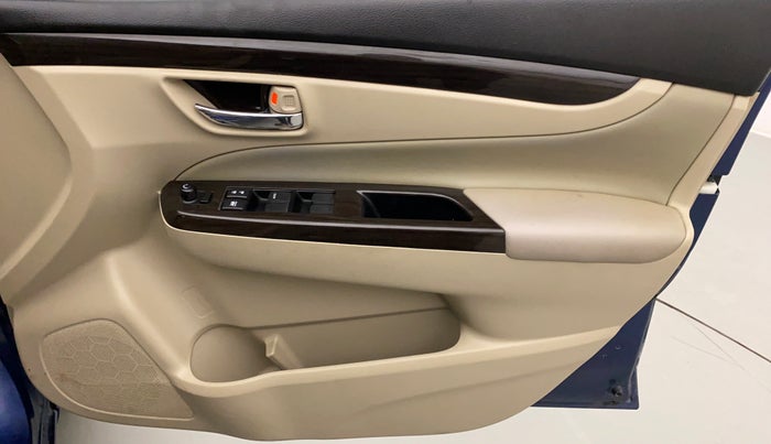 2018 Maruti Ciaz ZETA 1.4  AT PETROL, Petrol, Automatic, 66,344 km, Driver Side Door Panels Control