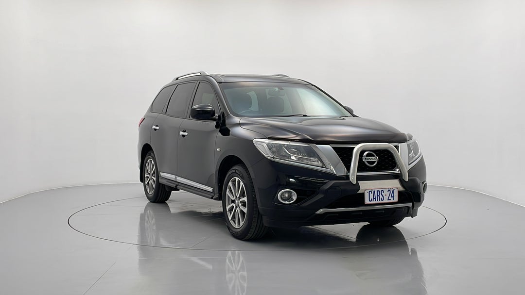 2015 Nissan Pathfinder St-l (4x2), Automatic, 94913 km, Right Front Diagonal (45- Degree) View