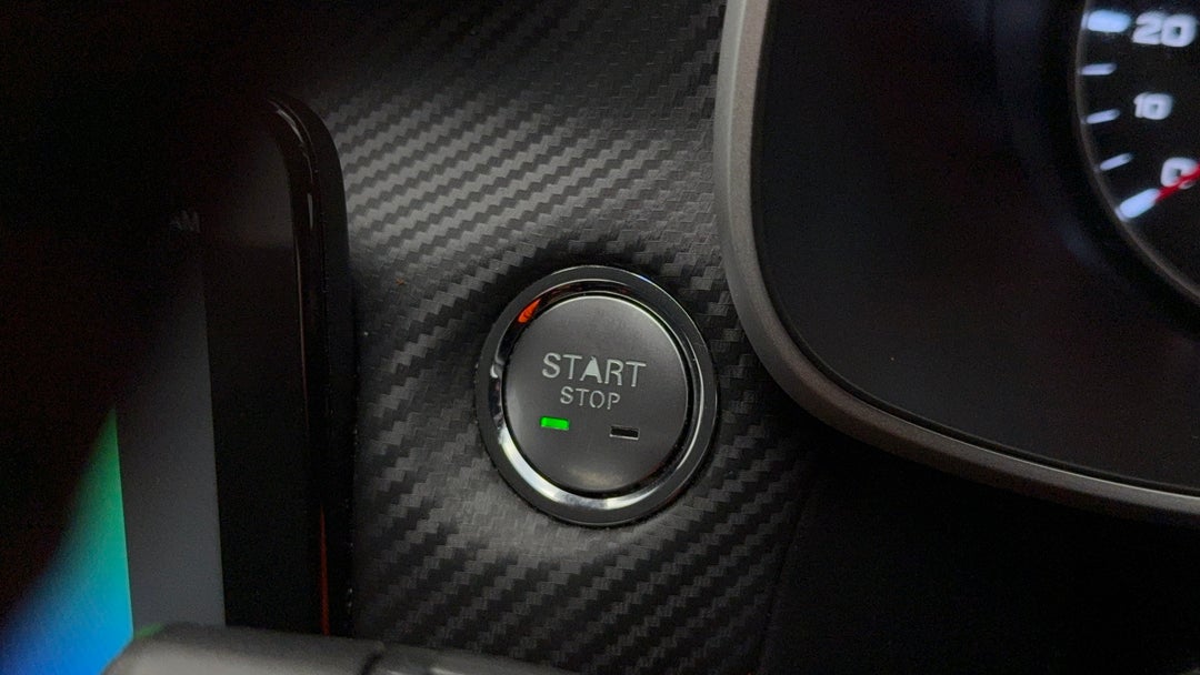 2020 MG Zst Essence, Automatic, 130082 km, Keyless / Button Start