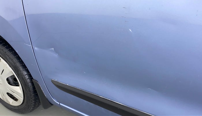 2017 Maruti Wagon R 1.0 VXI, Petrol, Manual, 17,304 km, Front passenger door - Slightly dented