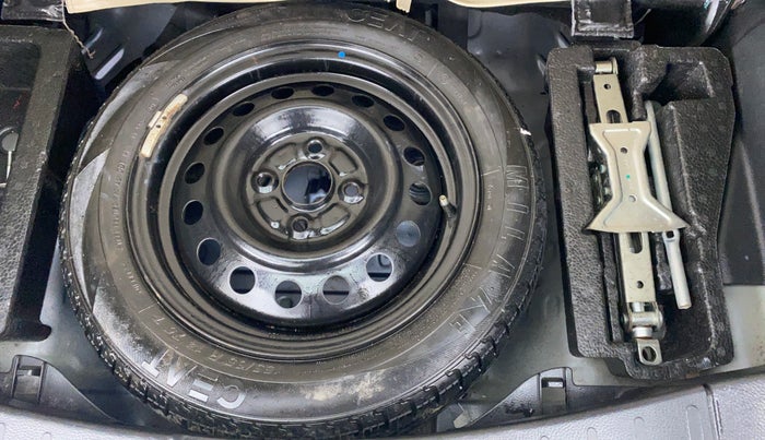 2017 Maruti Wagon R 1.0 VXI, Petrol, Manual, 17,304 km, Spare Tyre