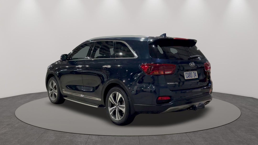 Left Back Diagonal (45- Degree) View