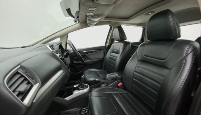 2018 Honda WR-V 1.5L I-DTEC VX MT, Diesel, Manual, 1,22,299 km, Right Side Front Door Cabin