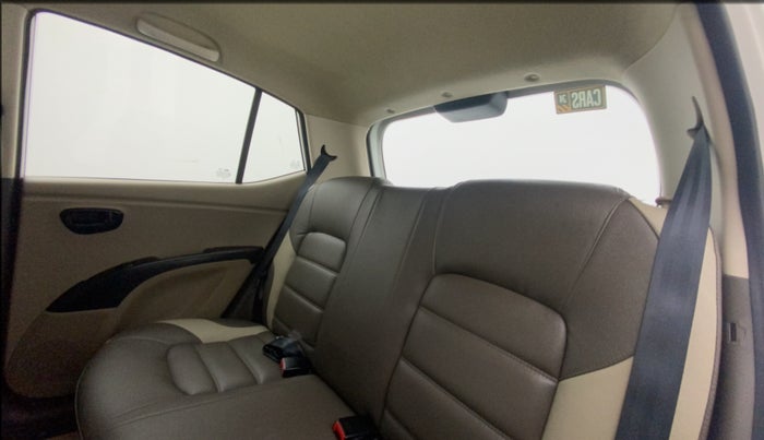 2014 Hyundai i10 MAGNA 1.1, Petrol, Manual, 35,852 km, Right Side Rear Door Cabin