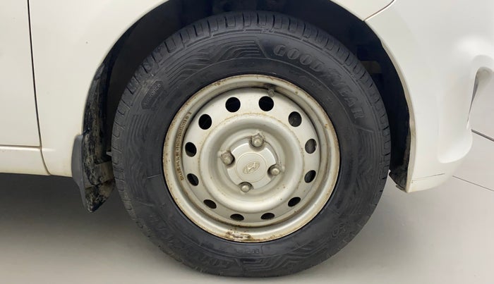 2014 Hyundai i10 MAGNA 1.1, Petrol, Manual, 35,852 km, Right Front Wheel
