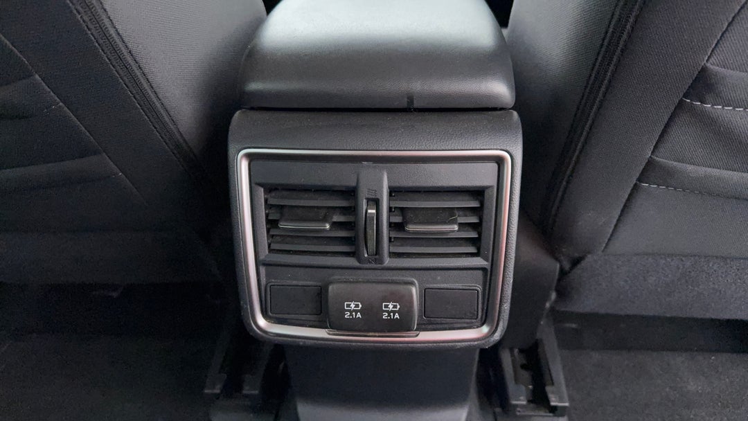 2023 Subaru Forester 2.5i (awd), Automatic, 47546 km, Rear A/C Vent