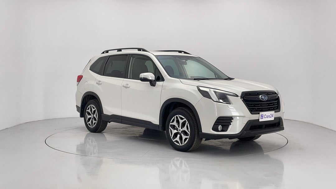 2023 Subaru Forester 2.5i (awd), Automatic, 47546 km, Right Front Diagonal (45- Degree) View
