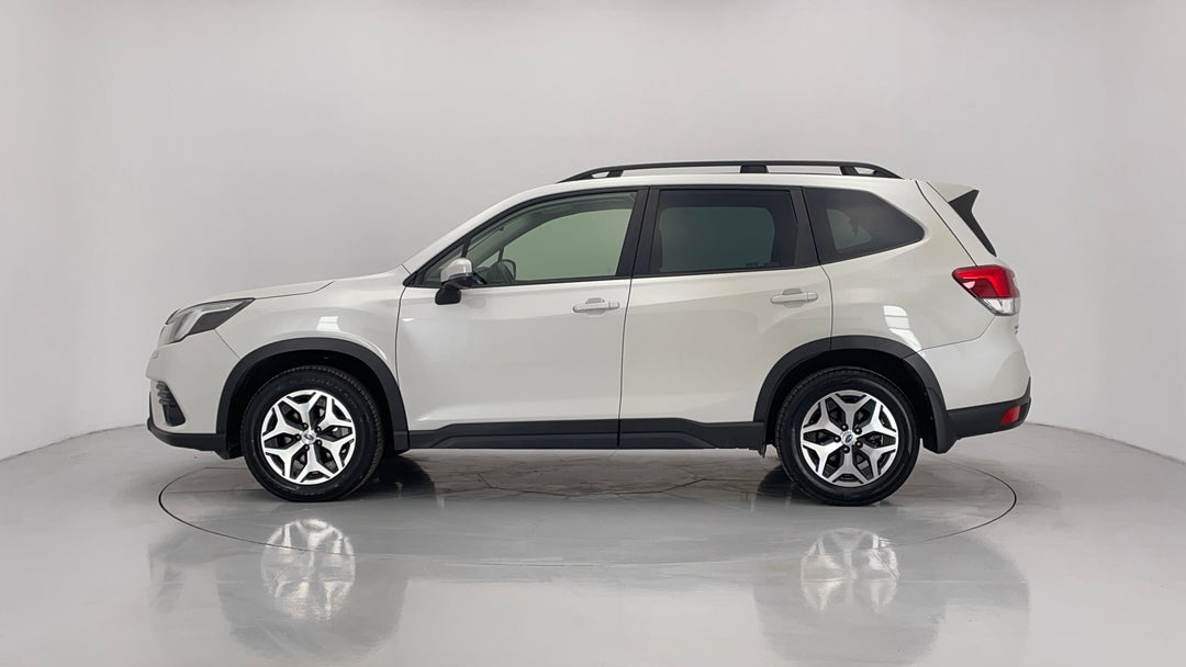 2023 Subaru Forester 2.5i (awd), Automatic, 47546 km, Left Side View