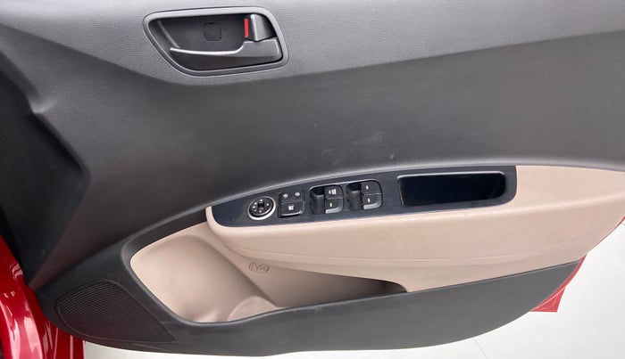 2019 Hyundai Grand i10 MAGNA 1.2 KAPPA VTVT, Petrol, Manual, 33,731 km, Driver Side Door Panels Control