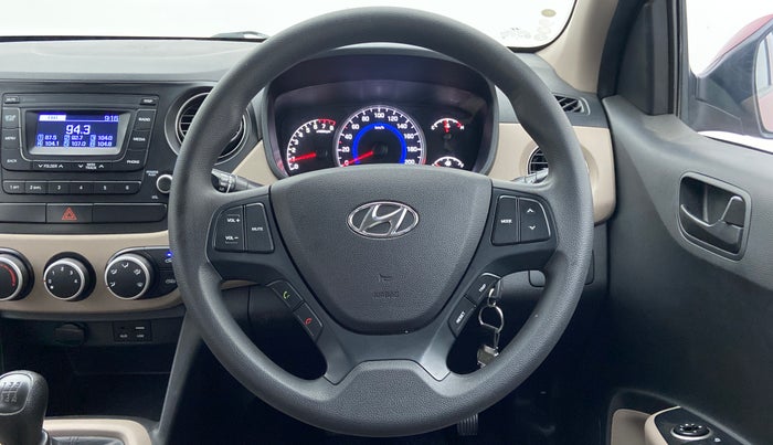 2019 Hyundai Grand i10 MAGNA 1.2 KAPPA VTVT, Petrol, Manual, 33,731 km, Steering Wheel Close Up