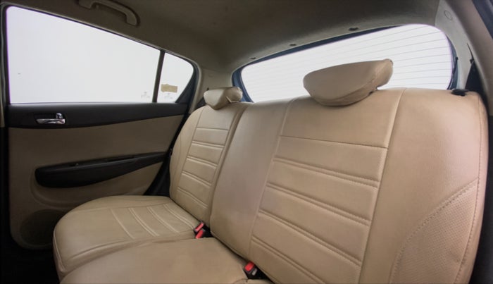 2014 Hyundai i20 SPORTZ 1.2 VTVT, Petrol, Manual, 53,278 km, Right Side Rear Door Cabin
