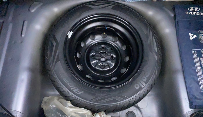 2015 Hyundai Eon MAGNA PLUS, Petrol, Manual, 42,666 km, Spare Tyre