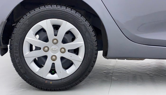 2015 Hyundai Eon MAGNA PLUS, Petrol, Manual, 42,666 km, Right Rear Wheel