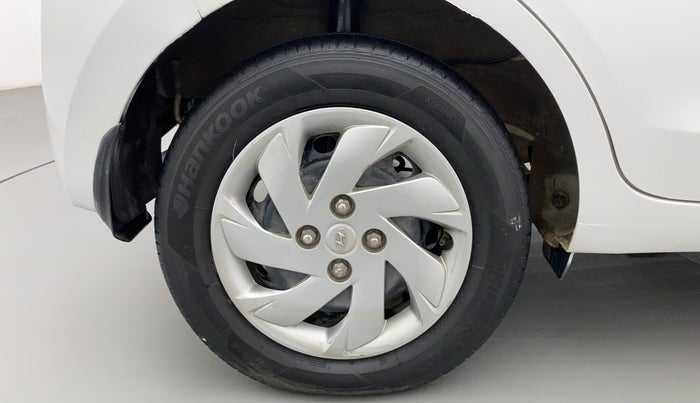 2018 Hyundai NEW SANTRO SPORTZ CNG, CNG, Manual, 57,759 km, Right Rear Wheel