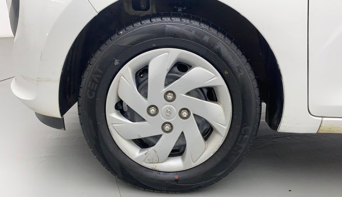2018 Hyundai NEW SANTRO SPORTZ CNG, CNG, Manual, 57,759 km, Left Front Wheel