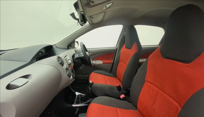 2011 Toyota Etios VX, Petrol, Manual, 27,017 km, Right Side Front Door Cabin