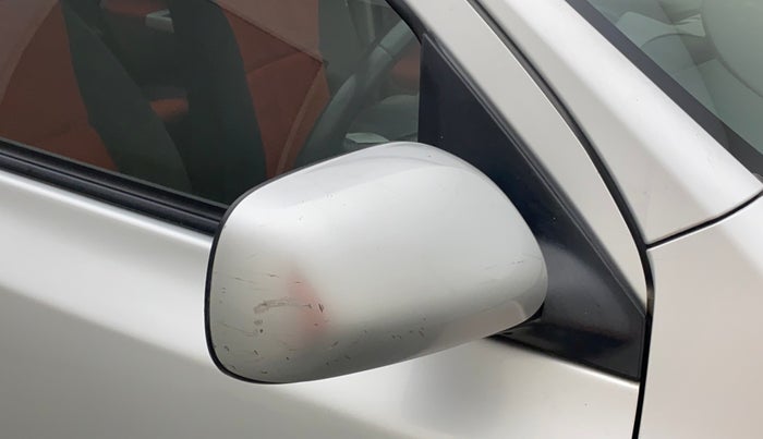 2011 Toyota Etios VX, Petrol, Manual, 27,017 km, Right rear-view mirror - Minor scratches