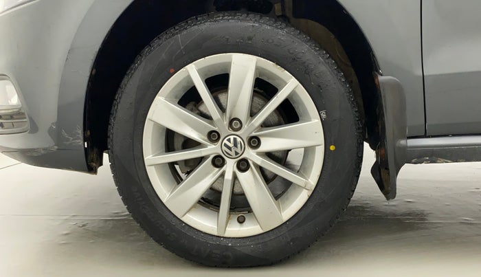 2017 Volkswagen Polo HIGHLINE1.2L, Petrol, Manual, 65,247 km, Left Front Wheel