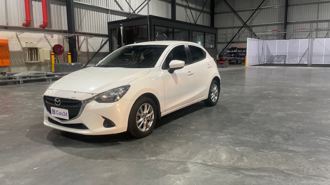 2017 Mazda Mazda2 Maxx, Automatic, 67060 km, Left Front Diagonal (45- Degree) View