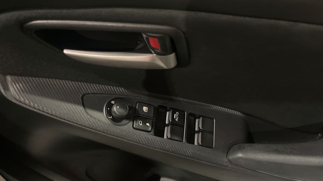 2017 Mazda Mazda2 Maxx, Automatic, 67060 km, Drivers Side Door Panel Controls