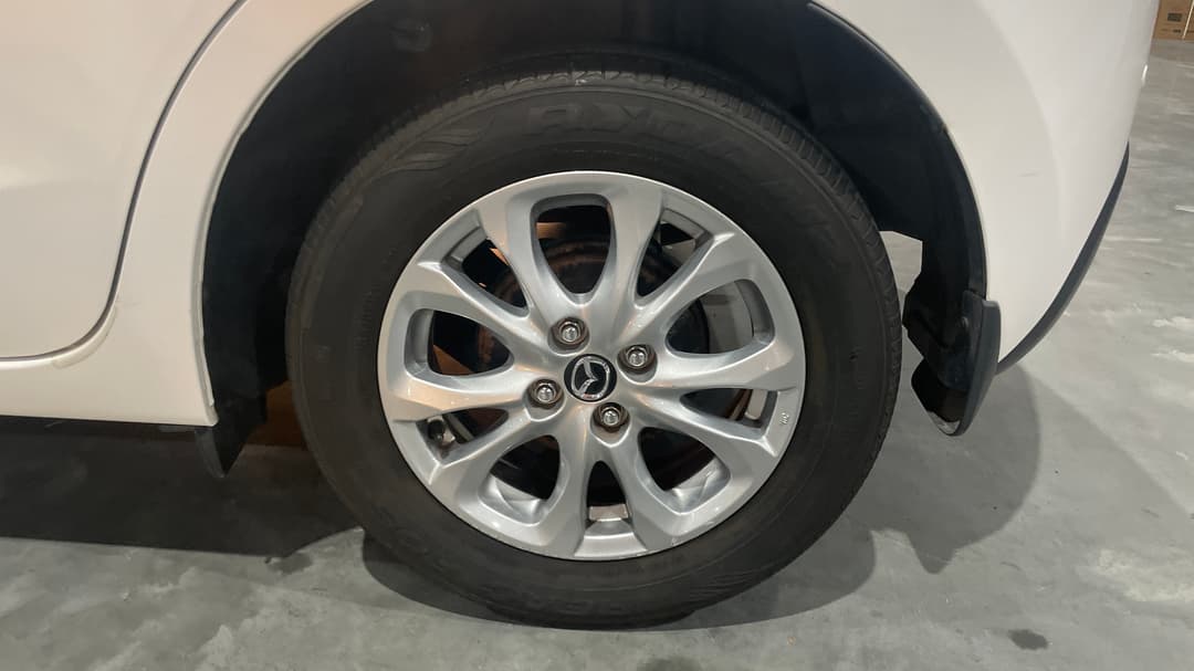 2017 Mazda Mazda2 Maxx, Automatic, 67060 km, Left Rear Wheel