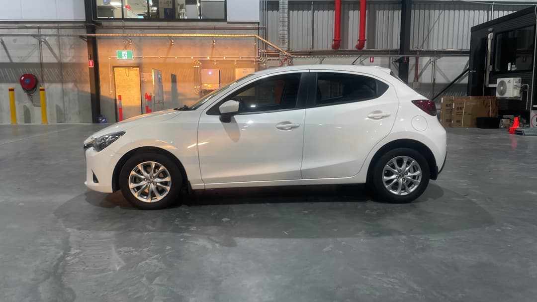 2017 Mazda Mazda2 Maxx, Automatic, 67060 km, Left Side View