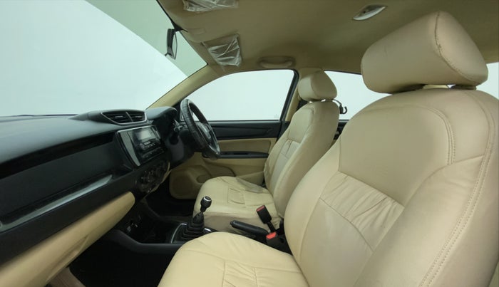 2018 Honda Amaze 1.2L I-VTEC S, CNG, Manual, 87,999 km, Right Side Front Door Cabin