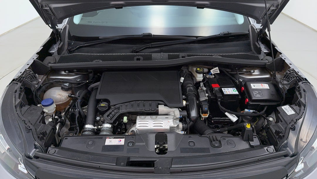 Open Bonnet (Engine)