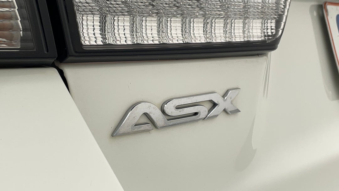 Badge (Boot Left Side)