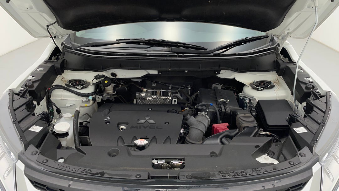 Open Bonnet (Engine)