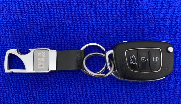 2019 Hyundai Elite i20 MAGNA PLUS 1.2, Petrol, Manual, 41,365 km, Key Close Up