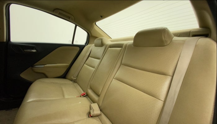 2015 Honda City 1.5L I-VTEC VX CVT, Petrol, Automatic, 97,210 km, Right Side Rear Door Cabin